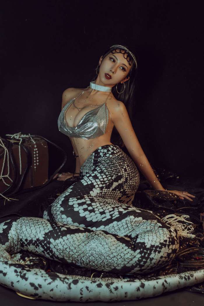 Peach_milky_-_Snake_Princess_【40p223m】