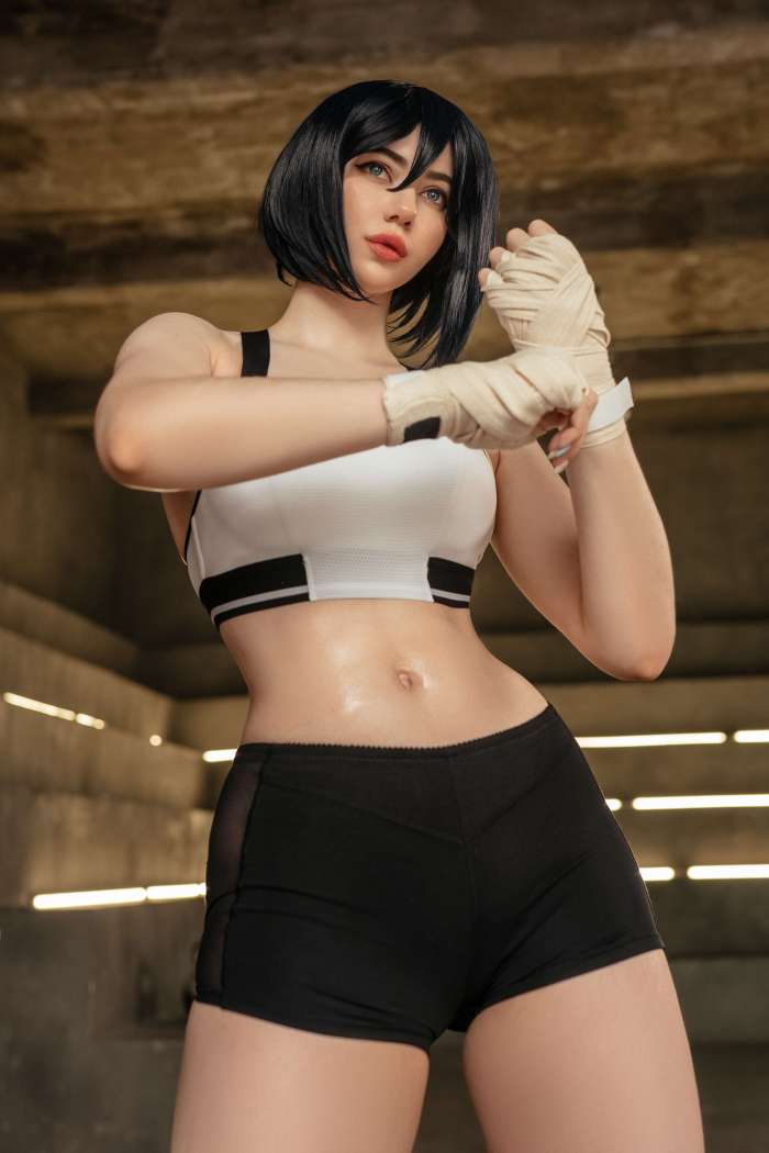 Alina Becker – Attack on Titan. Mikasa Ackerman. Gym