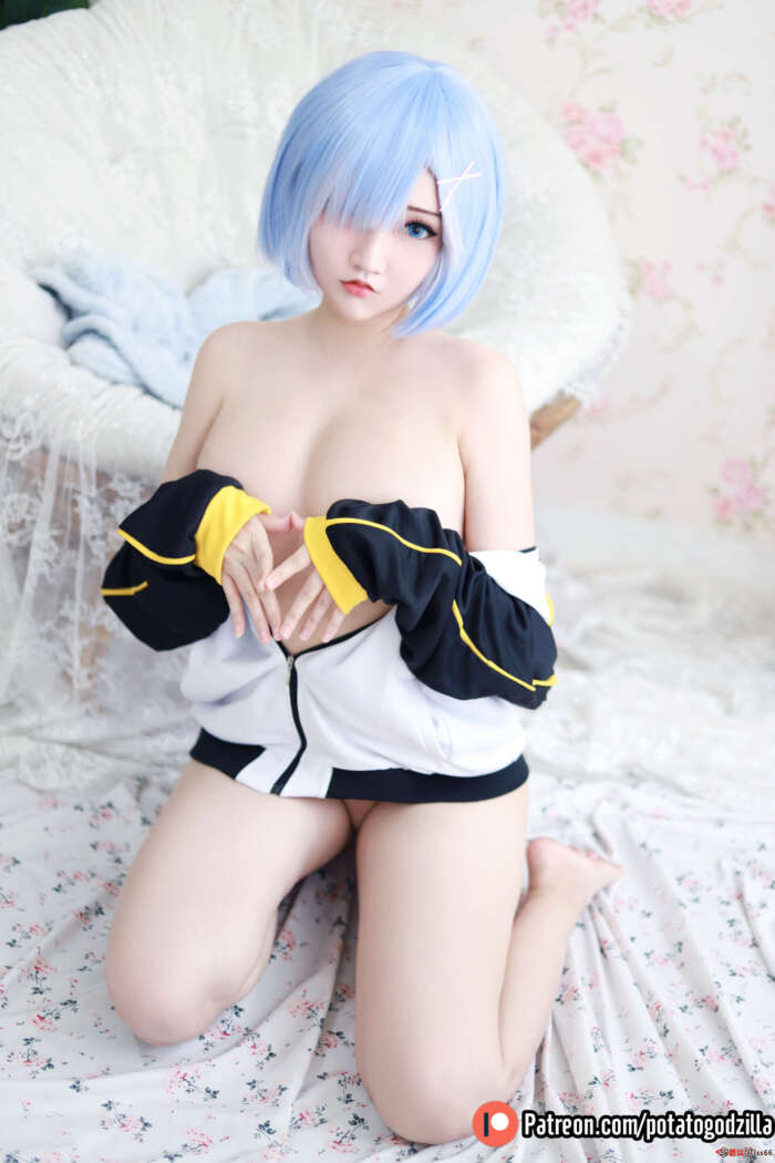 Potato Godzilla -Rem In Subaru Jacket [34P-226MB]