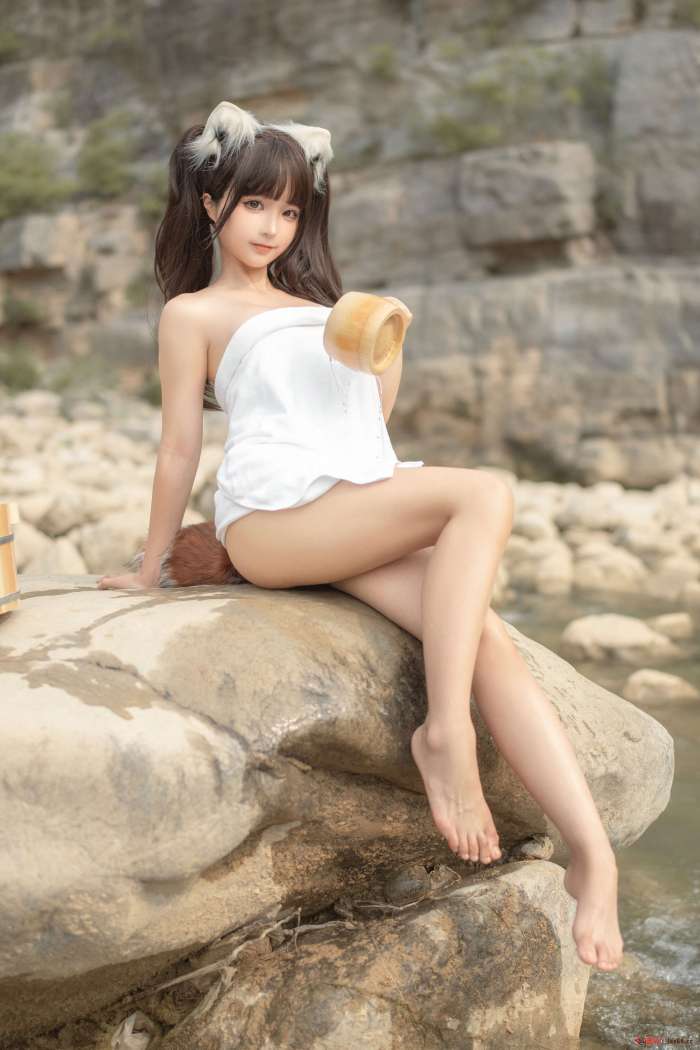 蠢沫沫 – 小熊猫 [73P-691MB]