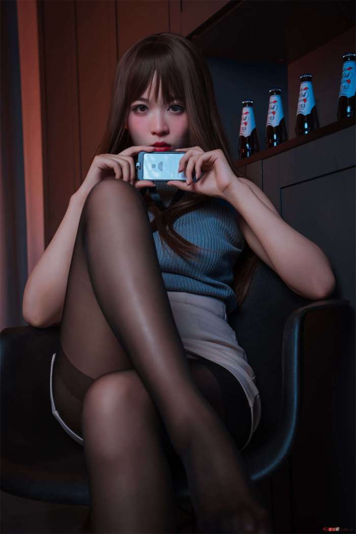 轩萧学姐 – 微醺喝醉了ol [57P222M]