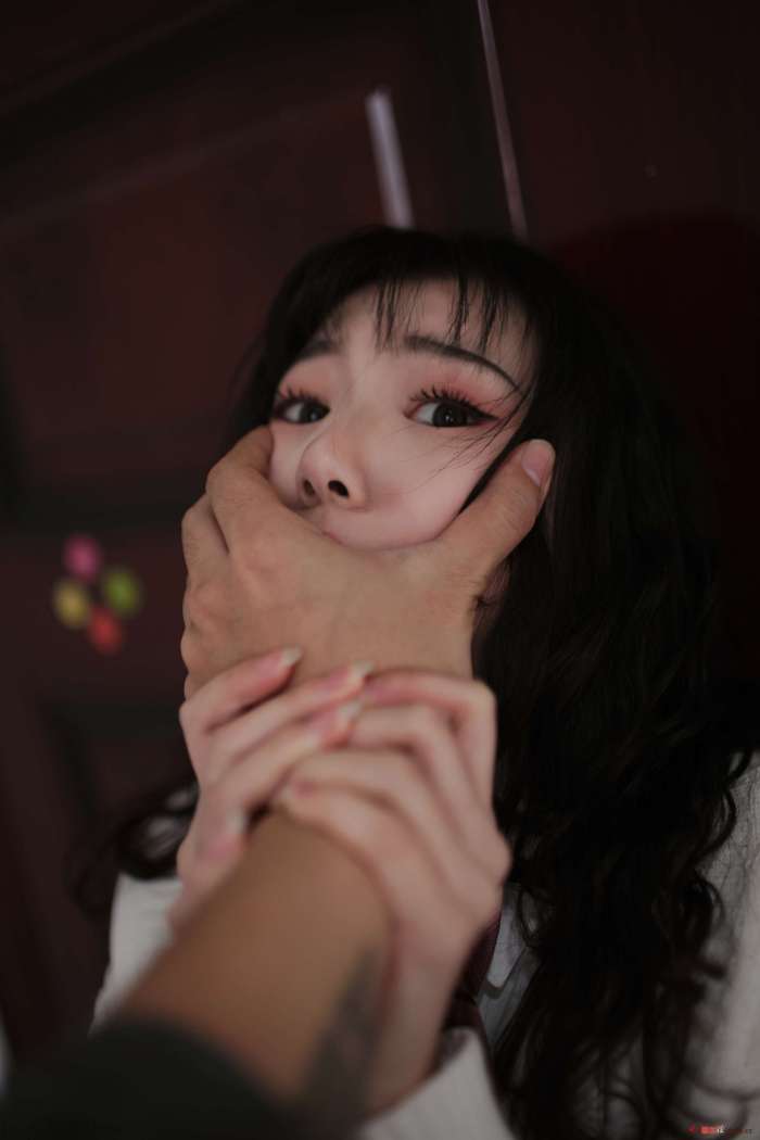 大梨子 尾随JK [35P252M]