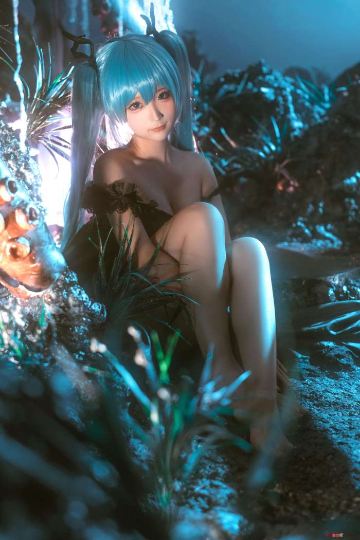 蠢沫沫 – 深海少女 [44P431M]