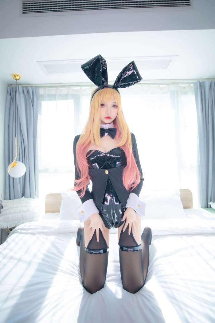 神楽坂真冬 – 海梦兔女郎  75P-154M