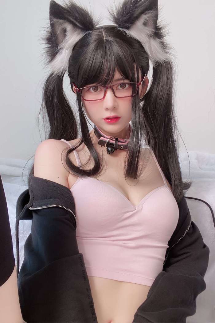 眼酱大魔王w – 黑猫 [26P-104M]