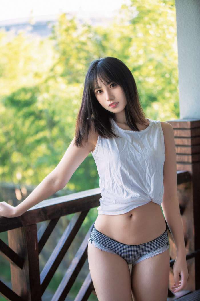 念雪ww –  夏日微风 [50P-570MB]