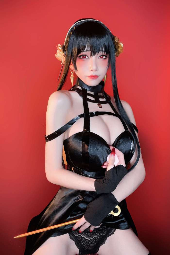 水淼Aqua – 22.10 间谍过家家荆棘公主[50P-58MB]