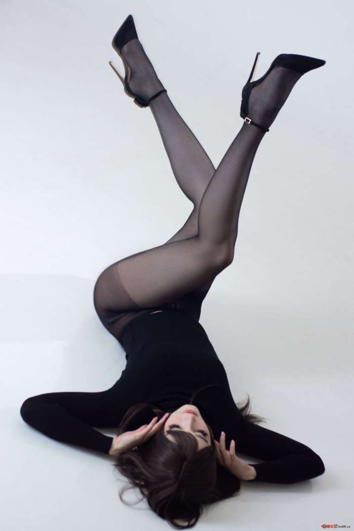 Candy Ball – Nylon Girl [45P7V-360MB]