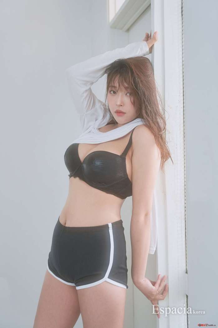 [ESPACIAKOREA] EHC-012 – K.G.J [44P111MB]