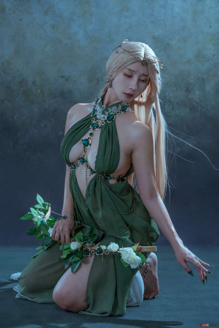 云溪溪(奶桃桃) – Malachite孔雀石 [41P385MB]