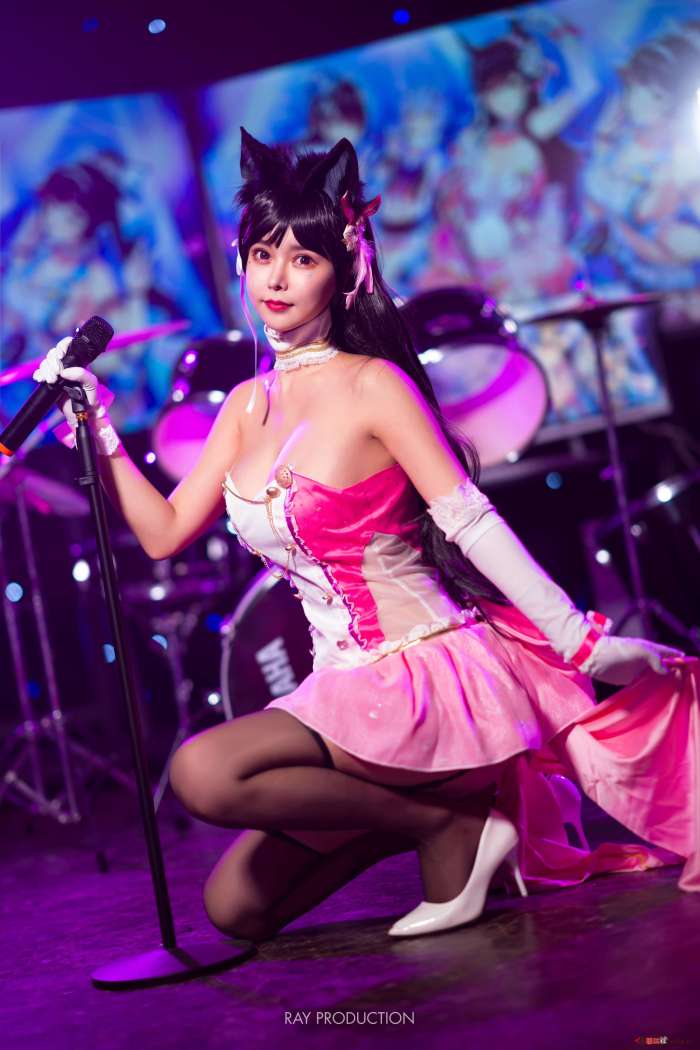 亚马逊鲶鱼 – 爱宕 打歌服 [13P2V-42MB]