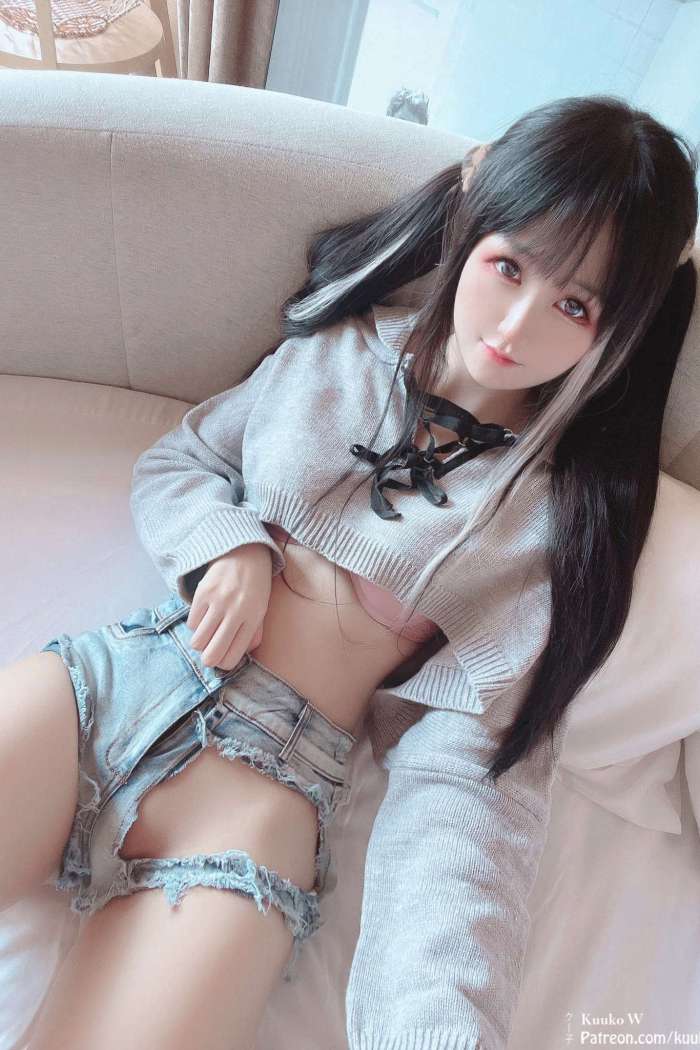 KuukoW – Selfie short sweater 2022.09 短毛衣 [23P2V209MB]