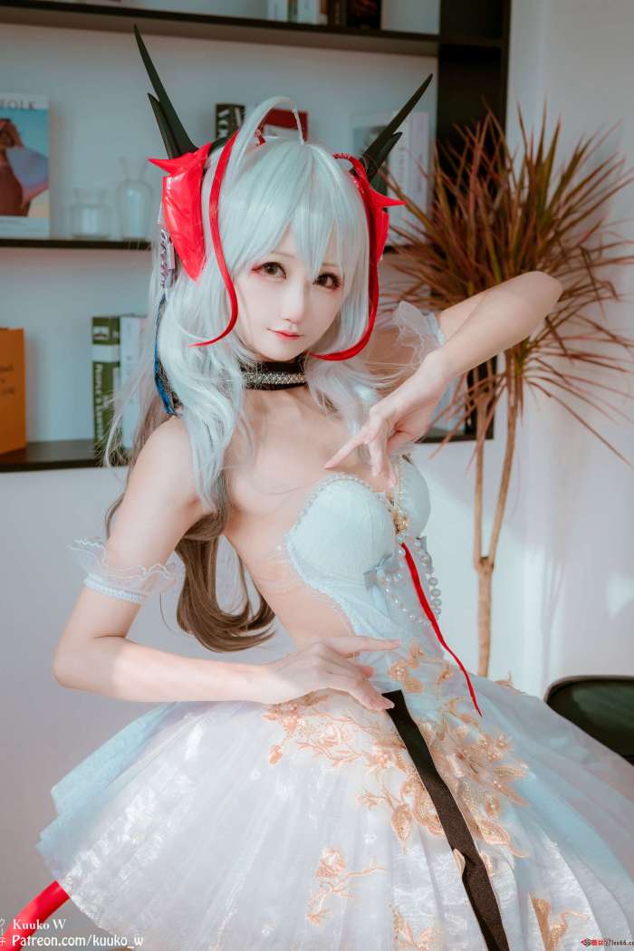 Kuuko W – 战斗芭蕾 [26P146MB]