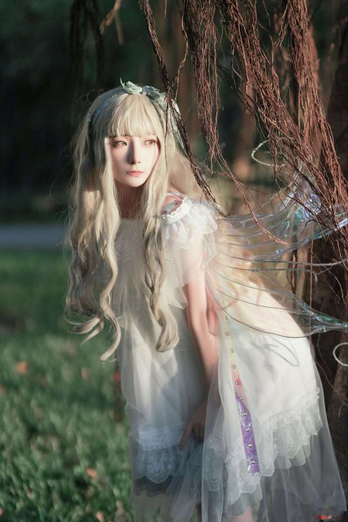 是三不是世w 林中精灵 [27P-393MB]