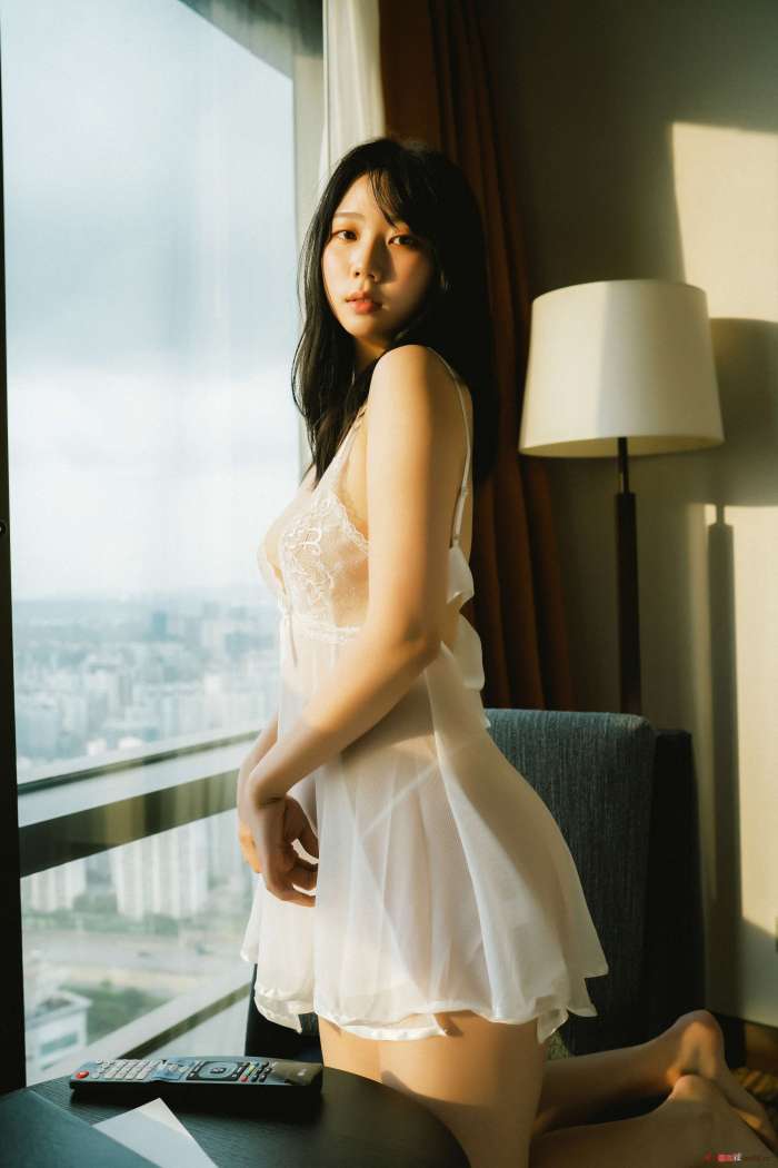 [Moon Night Snap] Myu_a – Early Afternoon [73P1.09GB]