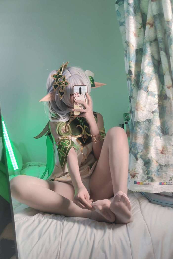 洛桑w伊梓 小草神 [29P3V79MB]