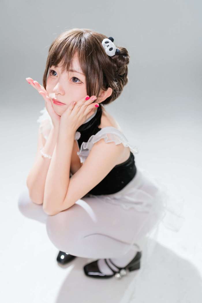 花铃 – 高叉小熊猫 [86P313MB]