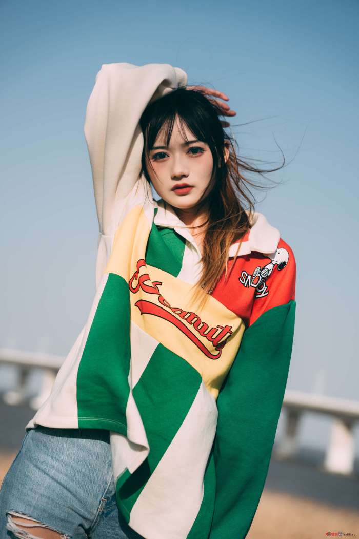 兔子Zzz不吃胡萝卜 – 阳光滨海 [28P-172MB]