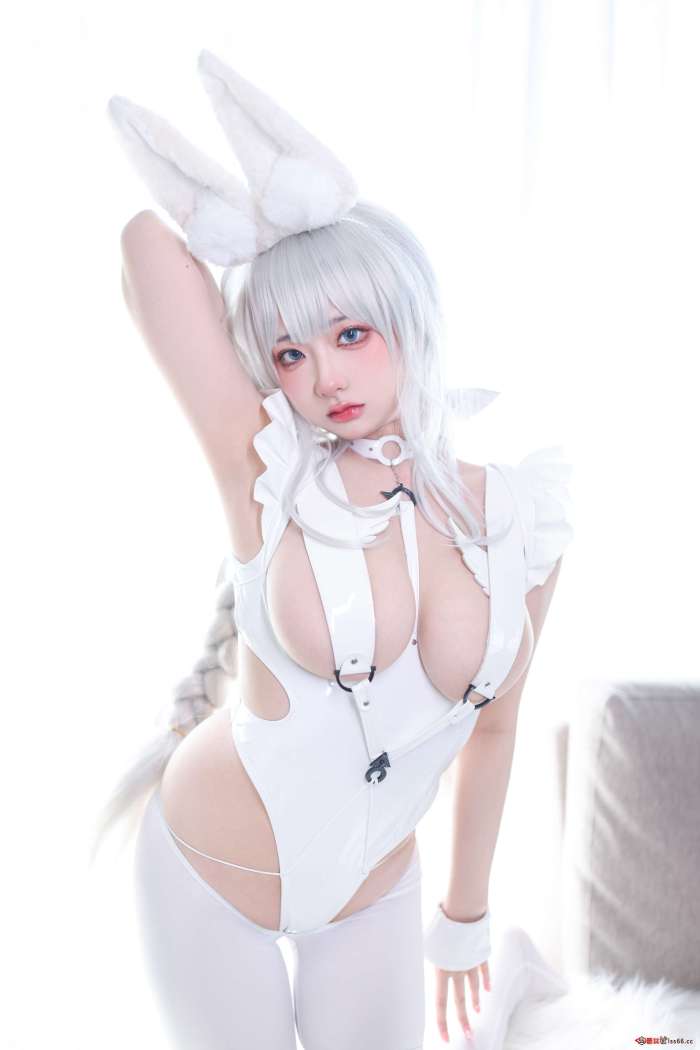 wendydydydy_酱油 – 恶毒-懒懒的白兔 [19P-52MB]