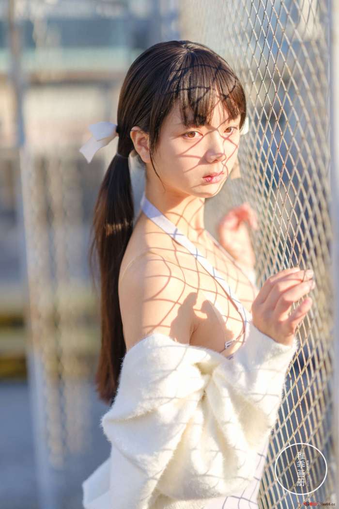 稚乖画册 – 夜夜 天台停车场肉丝 Lolita [83P-1.68GB]