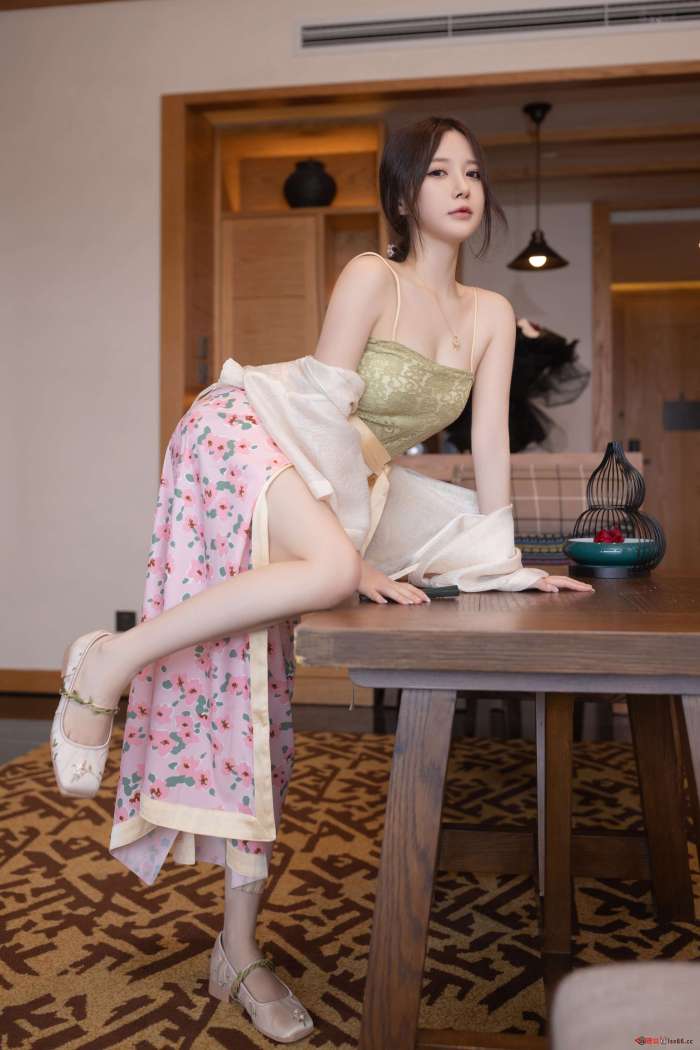 鱼子酱Fish – [内购系列] – 柠月如风 古风如画 [118P-818M]