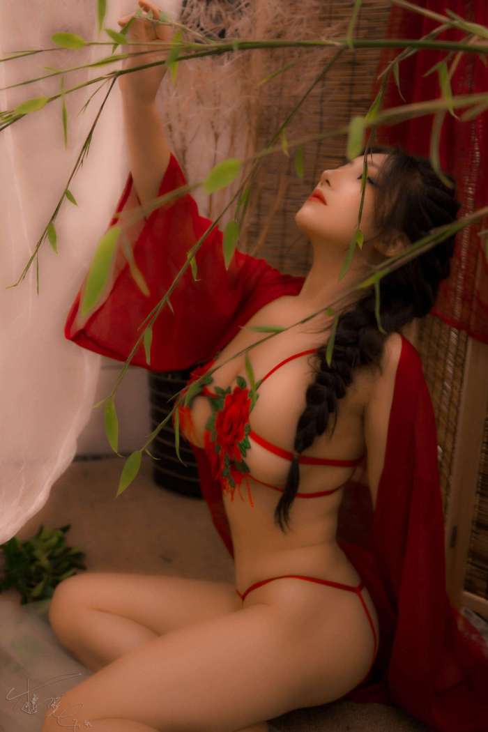 樱晚gigi – 胭花[21P-205.1M]