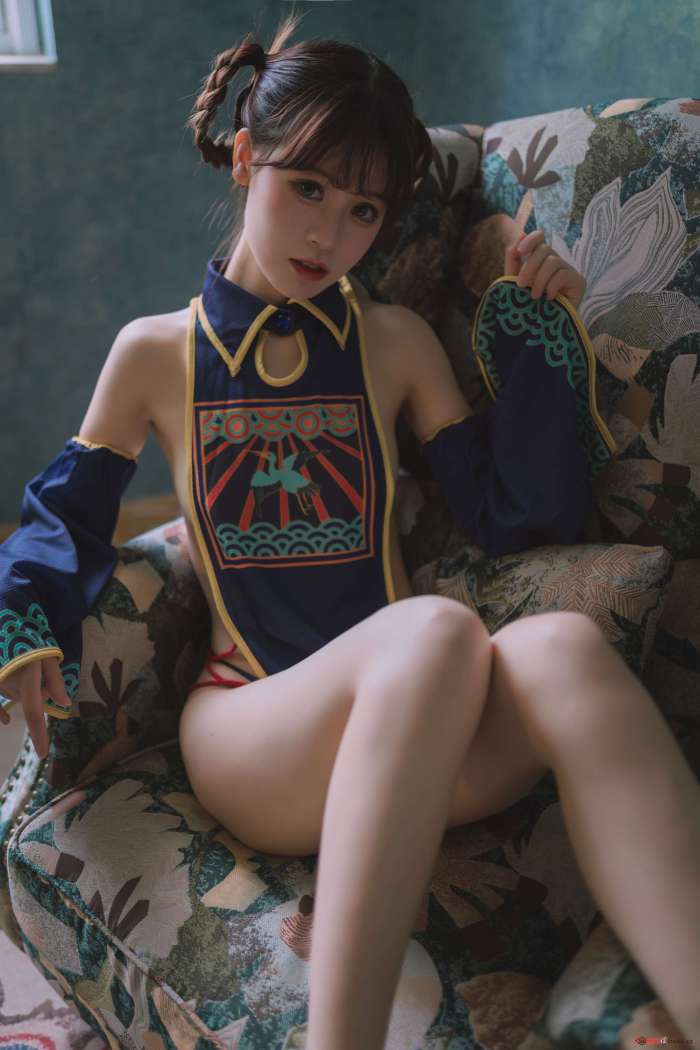 千反田鹿子 –  小僵尸 [53P-653M]