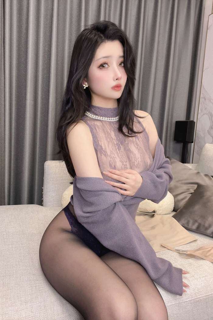 凉凉子 – 情人节巧克力[40P20V-831M]