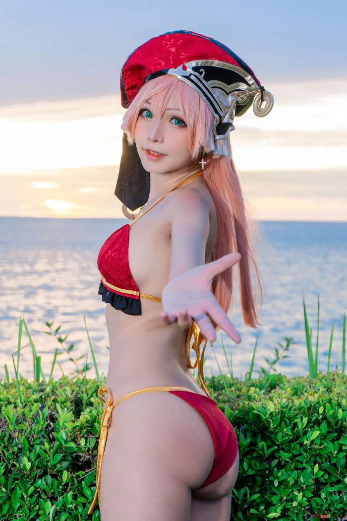 Light Cosplayer – Yanfei Bikini [16P97MB]