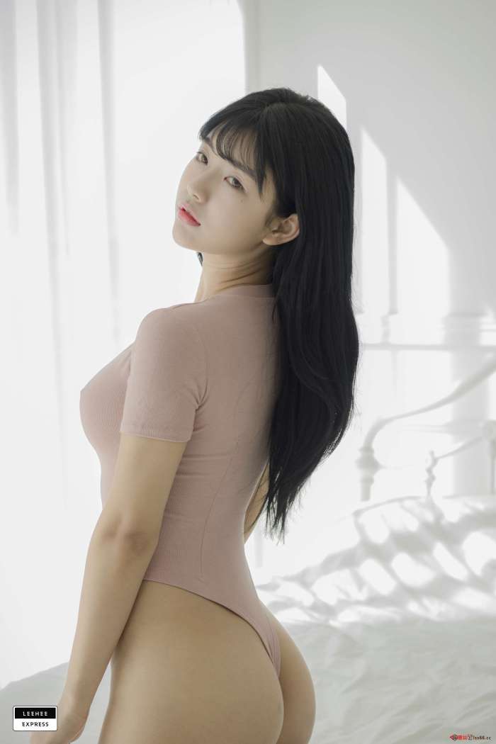 LEEHEE EXPRESS NO.060 – LEND-004 U.Hwa [44P-281MB]