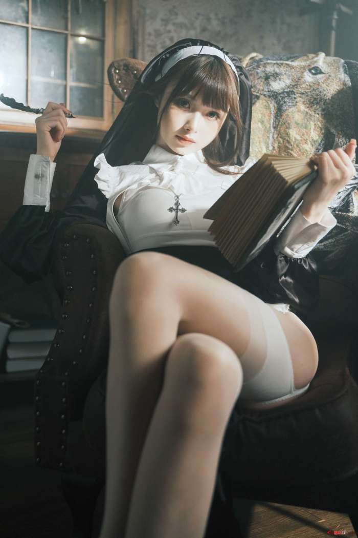 河豚抚子 修女 [15P-66.07 MB]