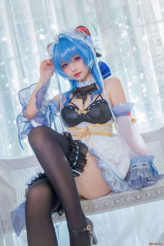 大大卷卷小卷 – 甘雨女仆 [20P109MB]