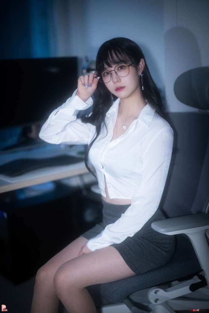 PINK RIBBON – Ye Seul – Nyansul Personalized [After Work] 01 [90P-2.66GB]