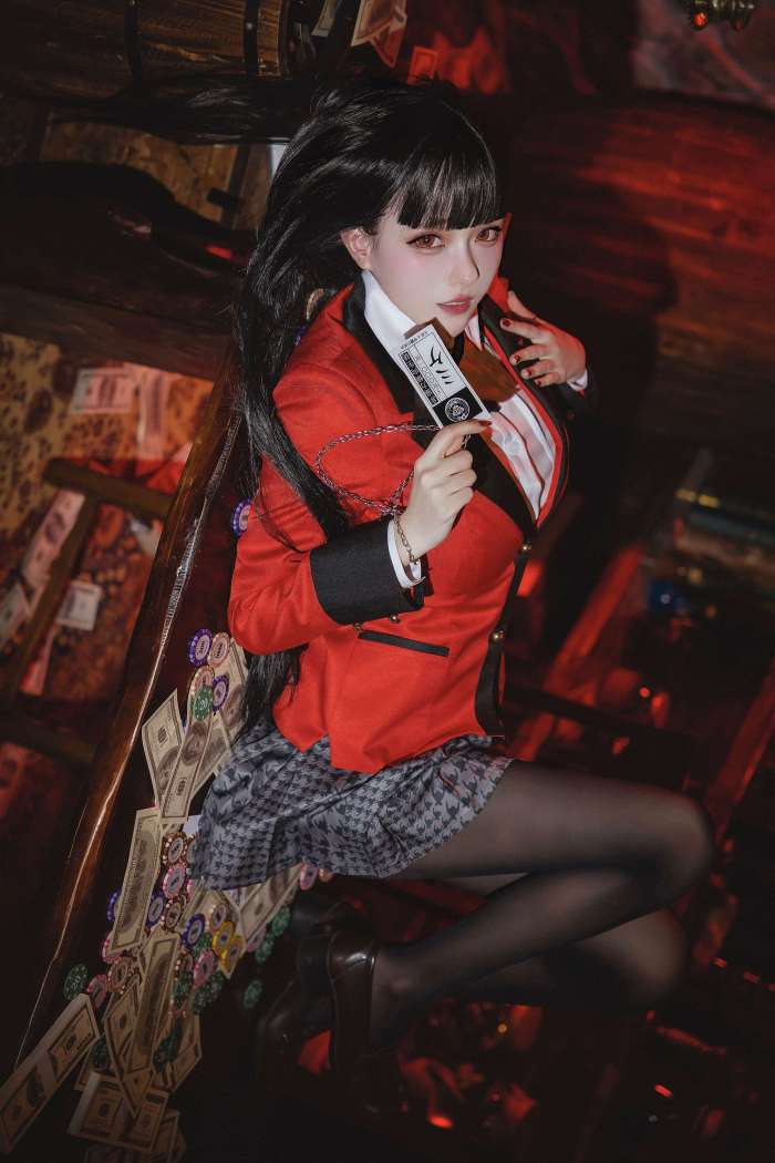 凛子酱 蛇喰梦子 [9P-51MB]