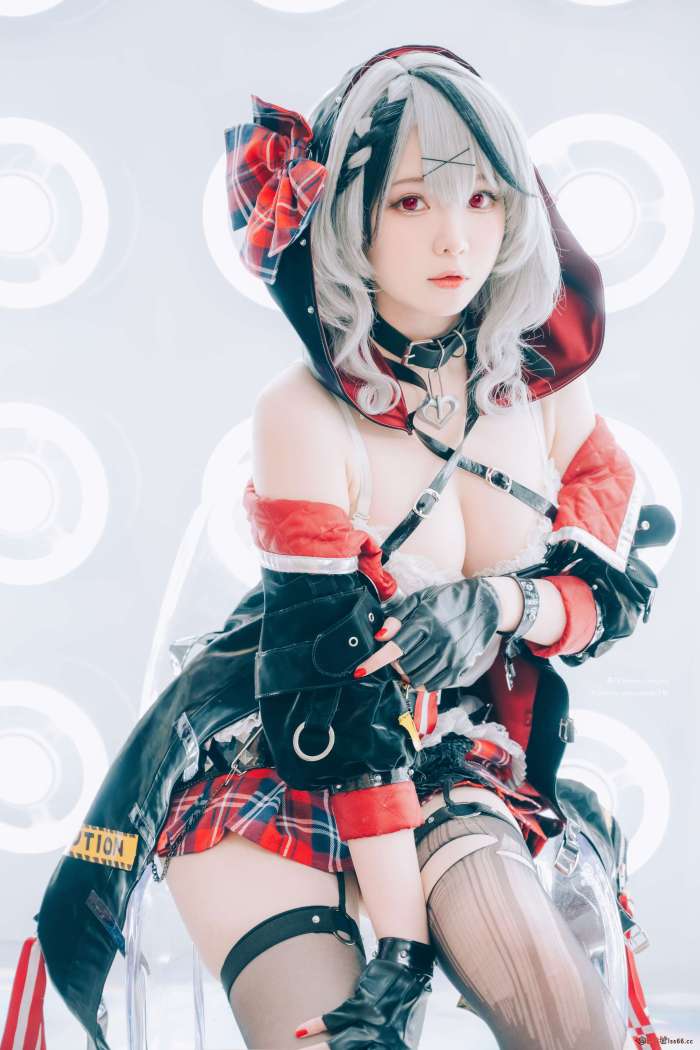 霜月shimo – Sakamata Chloe [16P147MB]