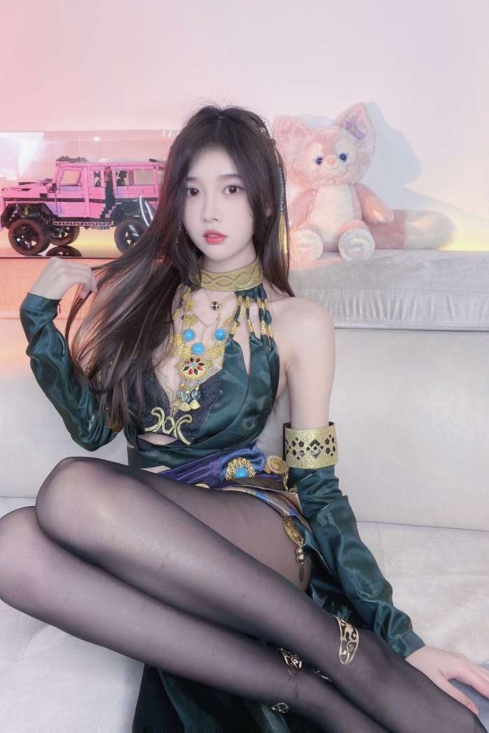 小奶瓶儿 – 迦南 [17P1V-132M]