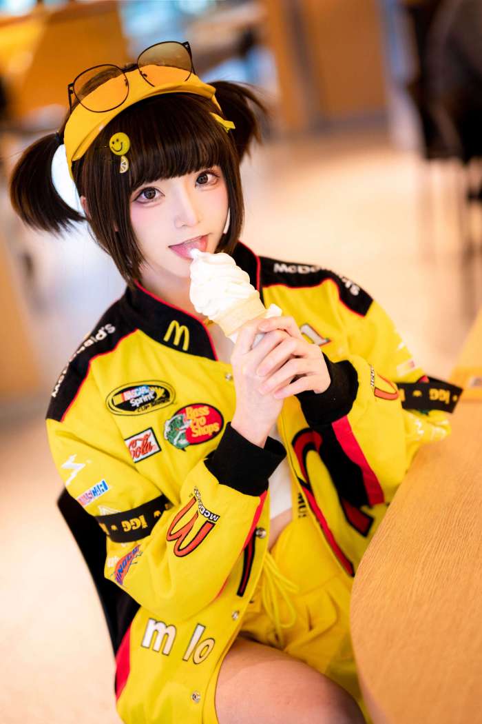绮太郎 – 麦当劳女孩 [18P-79MB]