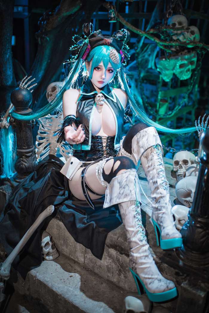 凛子酱 – 骸音 [27P189MB]