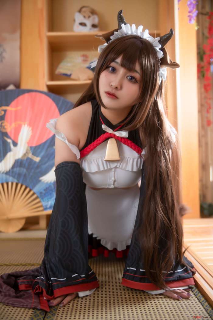 洛璃 LoLiSAMA – 樫野 迷糊女仆 [64P-682MB]