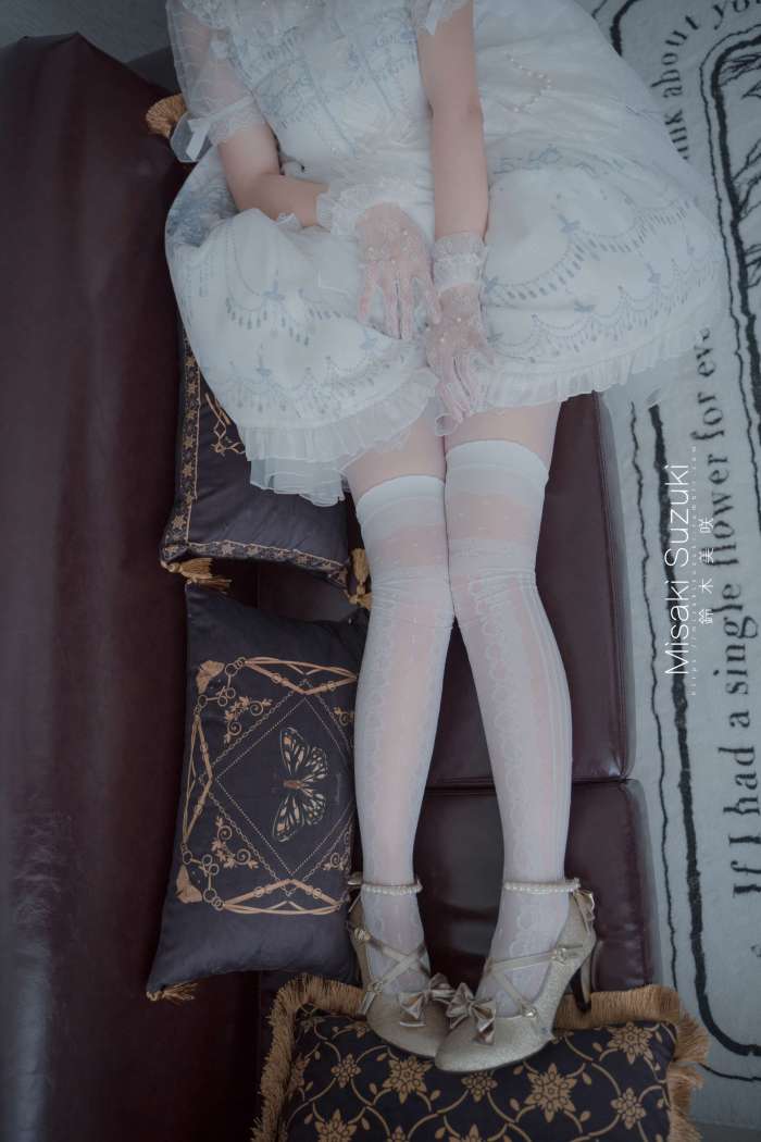 铃木美咲 – 魔女的考驗（上卷）[50P198MB]