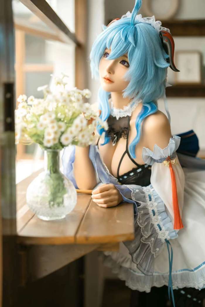 蠢沫沫 –  甘雨女仆 [14P-158MB]