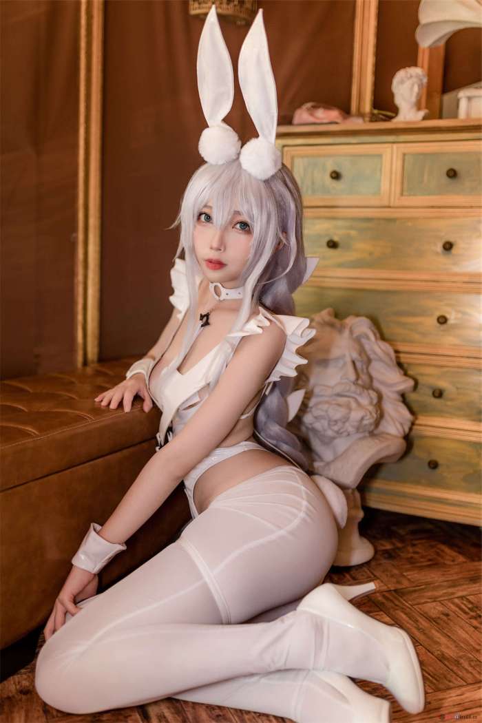 杏仁曲奇 – 碧蓝航线 恶毒白兔 [40P-229MB]