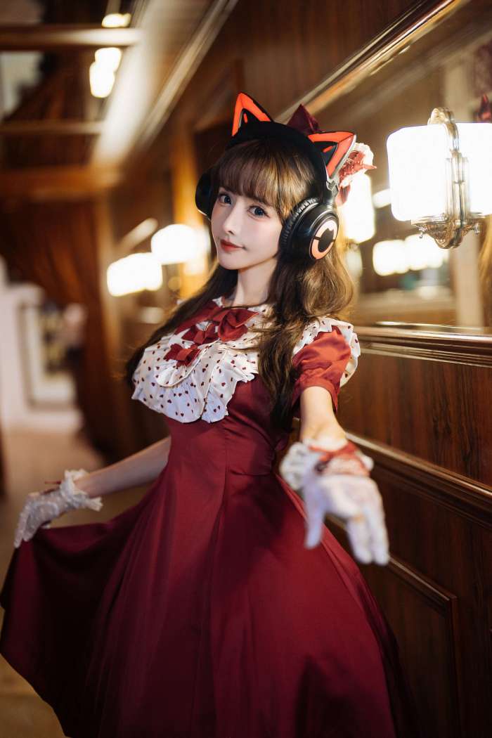 紫氯氯 – 520 [18P126MB]