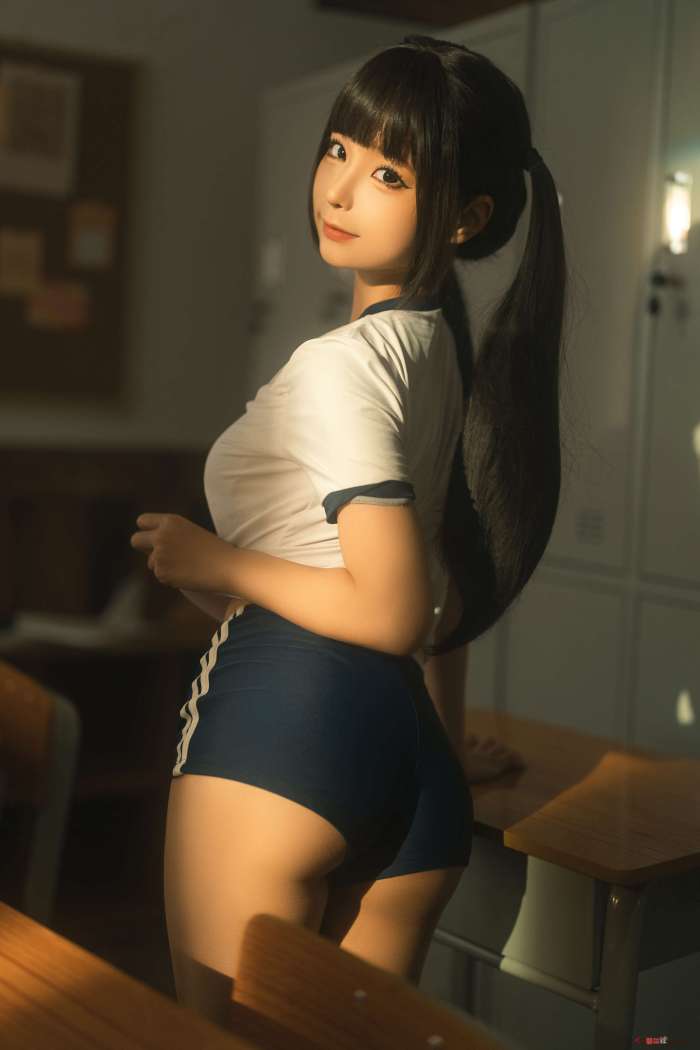 蠢沫沫 – 午后课间  [33P-310MB]