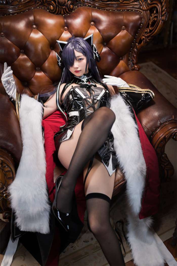 花铃 – 碧蓝航线奥古斯特 [45P12MB]