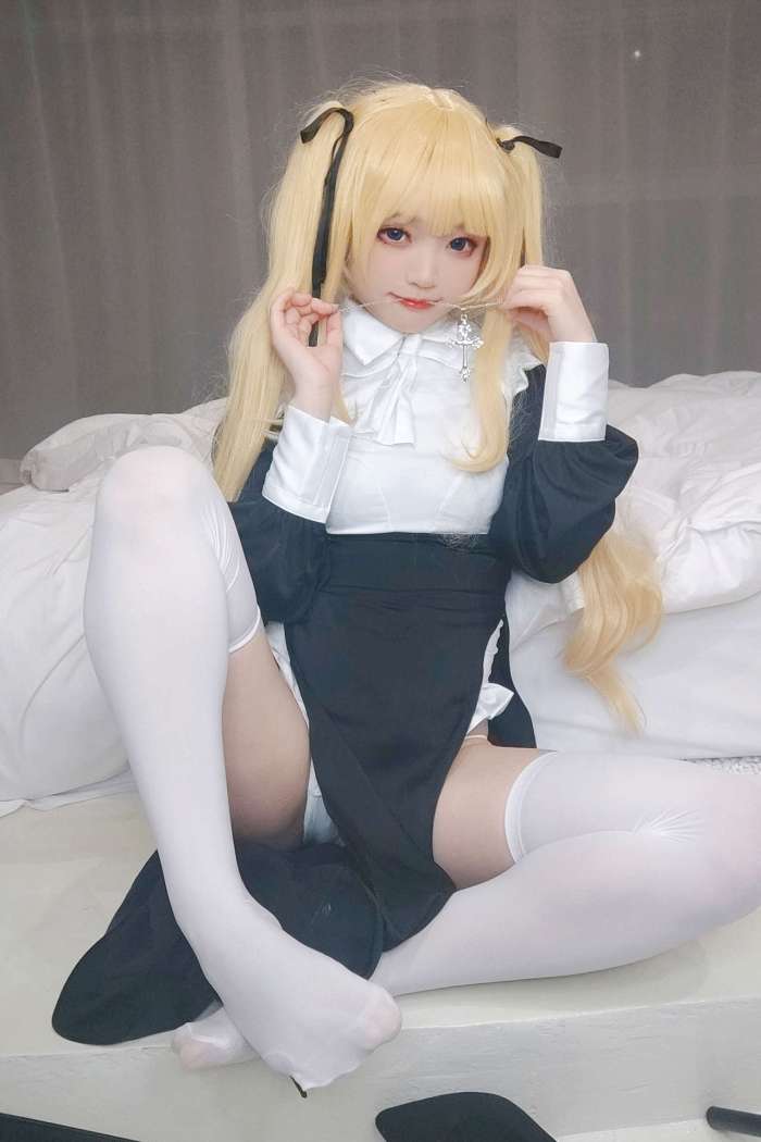 神沢永莉 – 英梨梨修女自拍 [129P200MB]