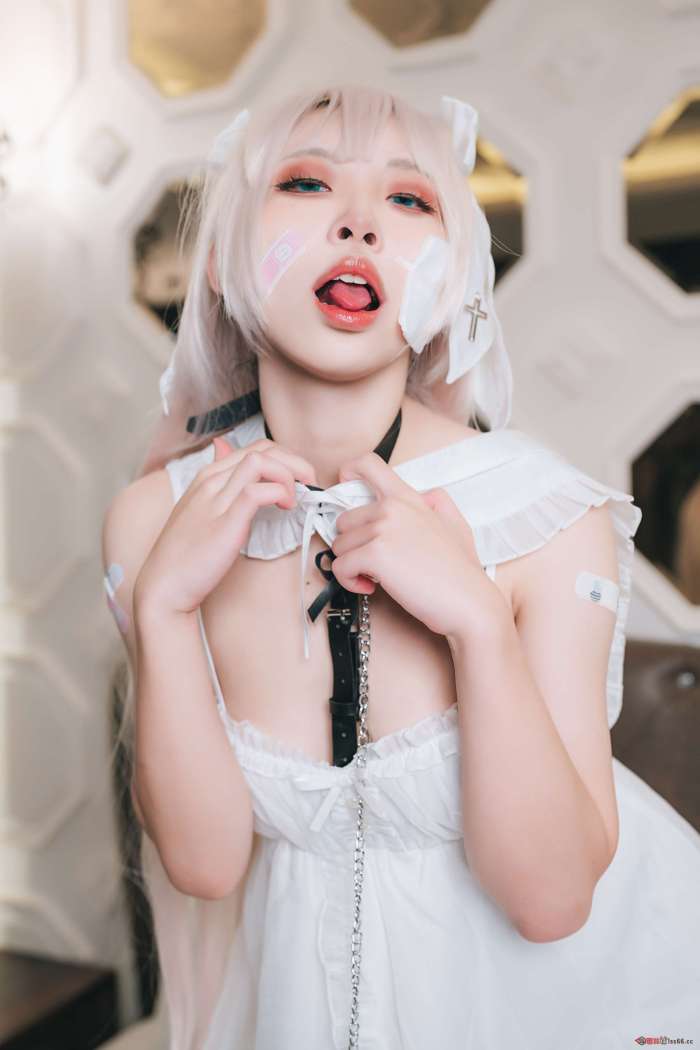 Tokar浵卡 – 初音未来 [8P70MB]