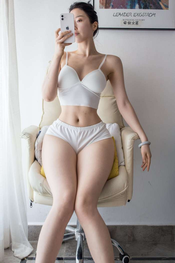 文茜 – 内衣套装 [17P29MB]