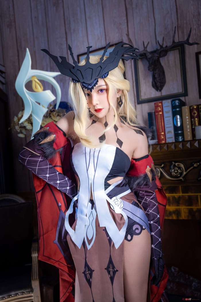 妍子坚不可摧 – La Signora [15P128MB]