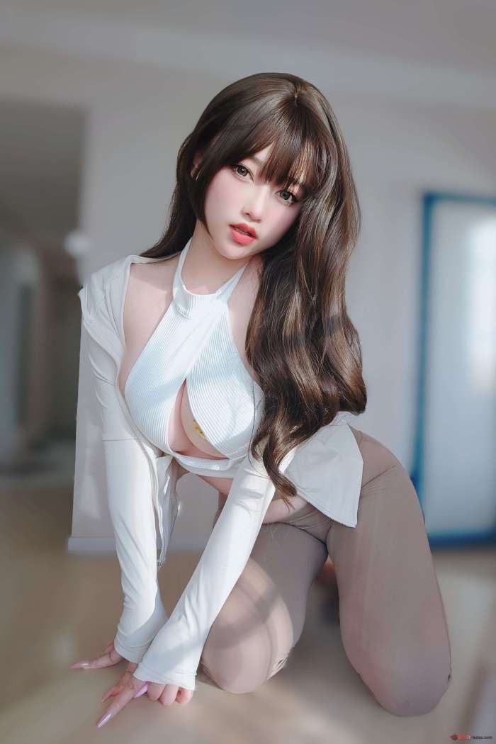 女主K – 瑜伽服 [102P170MB]